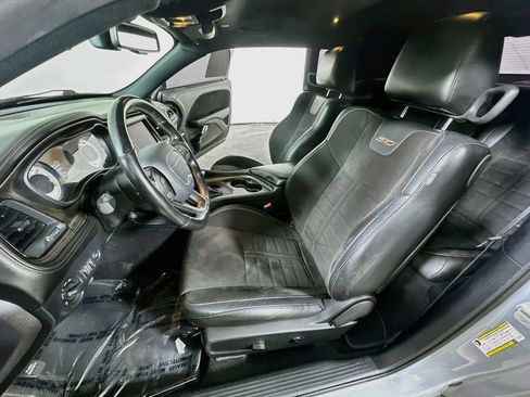 Used 2020 Dodge Challenger R/T Scat Pack RWD image 15