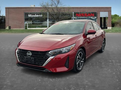 Used 2024 Nissan Sentra SV image 1