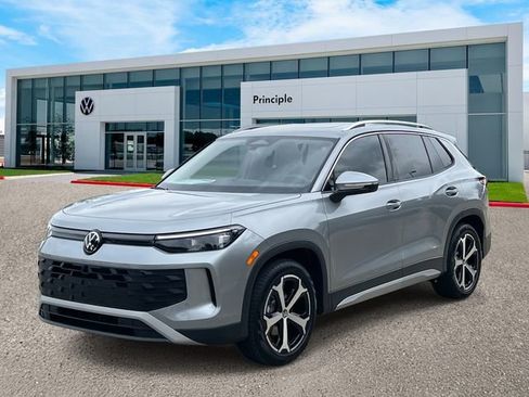 New 2026 Volkswagen Tiguan SE FWD image 1