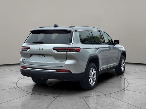 Certified 2022 Jeep Grand Cherokee L Limited AWD/4WD image 12