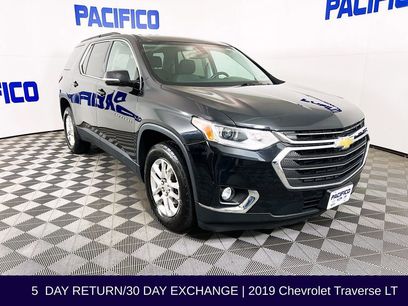 Used 2019 Chevrolet Traverse LT