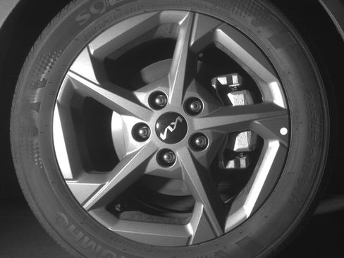 Used 2025 Kia K4 LXS image 13