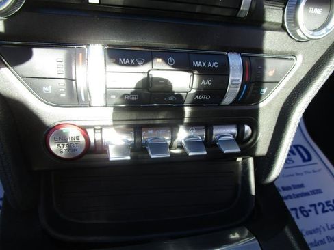 Used 2022 Ford Mustang Premium RWD image 14