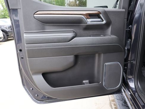 Used 2023 GMC Sierra 1500 Elevation w/ Elevation Premium Package AWD/4WD image 24