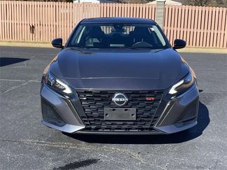 Used 2024 Nissan Altima 2.5 SR video 2