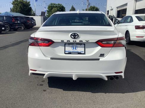 Used 2024 Toyota Camry SE w/ Blackout Package (TMS) AWD/4WD image 4