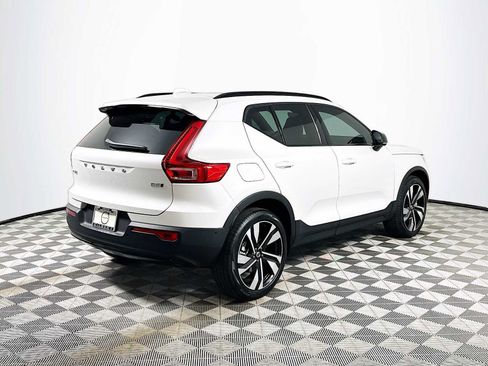 Used 2026 Volvo XC40 B5 Ultra w/ Climate Package AWD/4WD image 7
