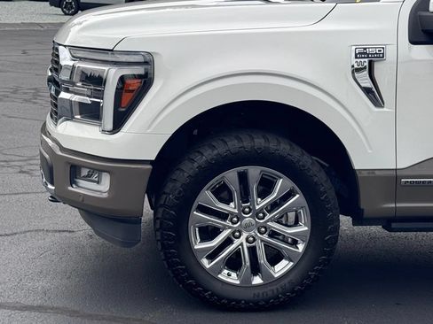 Used 2025 Ford F150 King Ranch w/ FX4 Off-Road Package AWD/4WD image 44