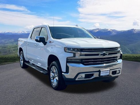 Used 2020 Chevrolet Silverado 1500 LTZ AWD/4WD image 8