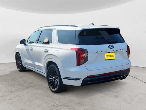 Used 2024 Hyundai Palisade Calligraphy AWD/4WD image 7