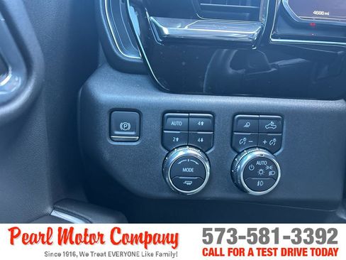 Used 2024 GMC Sierra 1500 SLT w/ SLT Premium Plus Package image 15