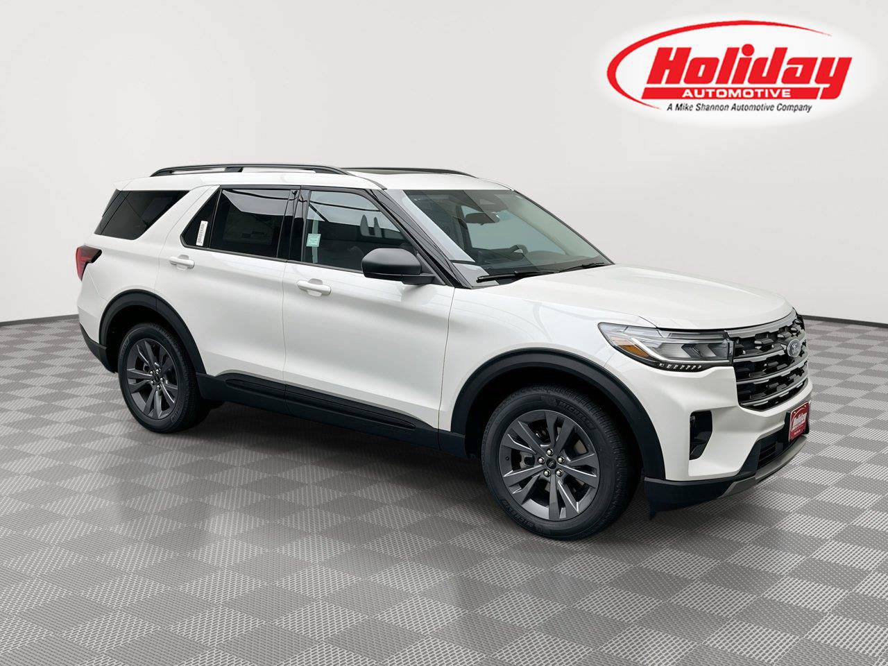 New 2026 Ford Explorer Active w/ Active Comfort Package AWD/4WD image 1