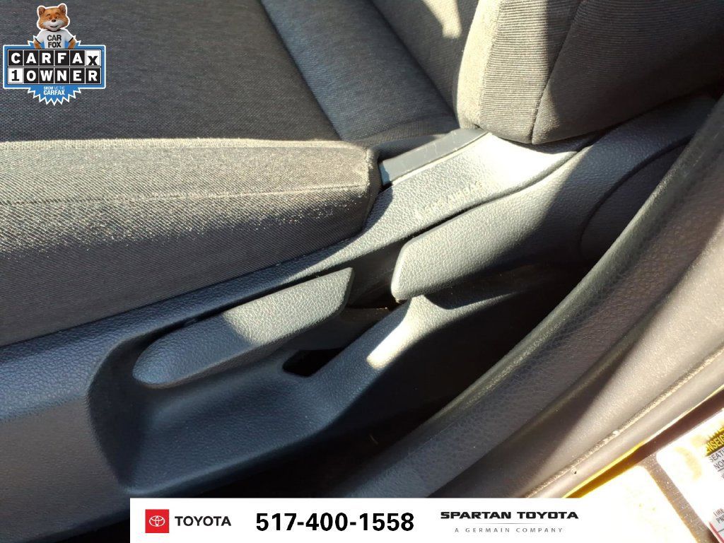 Used 2025 Toyota Camry LE FWD image 16