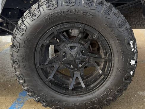 Used 2017 Ford F250 XLT w/ XLT Premium Package image 37