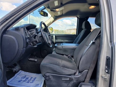 Used 2007 GMC Sierra 1500 SLE w/ SLE1 Preferred Package AWD/4WD image 11
