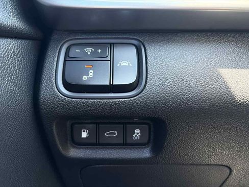Used 2019 Kia Optima S FWD image 39