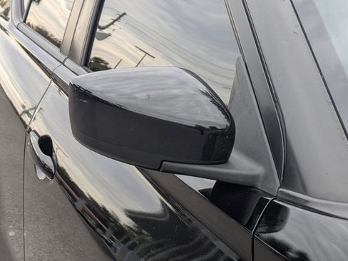 Used 2022 Nissan Kicks SV image 12