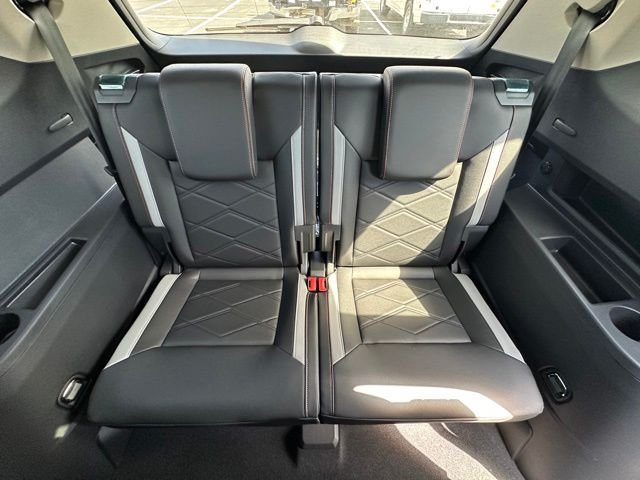 New 2026 Volkswagen Atlas Peak Edition AWD/4WD image 30