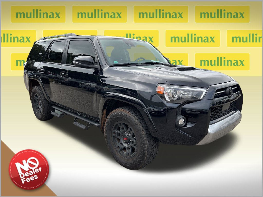 Used 2022 Toyota 4Runner TRD Off-Road Premium w/ Moonroof Package AWD/4WD image 1