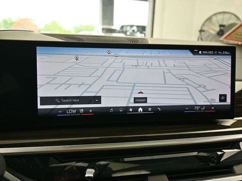 Used 2025 BMW X6 xDrive40i image 23