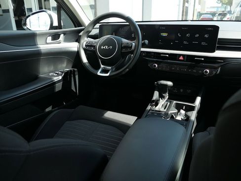 Used 2025 Kia K5 LXS FWD image 23