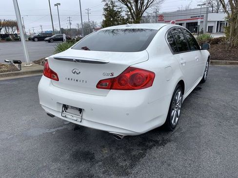 Used 2011 INFINITI G37 Journey w/ Sport Pkg - RWD image 8