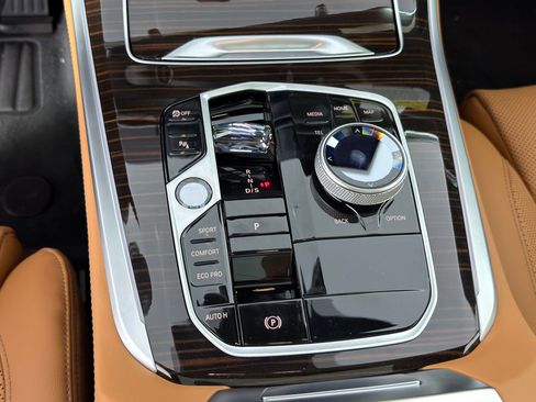 New 2026 BMW X5 sDrive40i RWD image 16