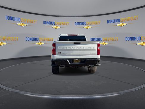 New 2026 Chevrolet Silverado 1500 Custom Trail Boss AWD/4WD image 10