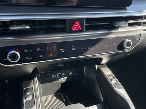 New 2026 Kia Sorento S image 17