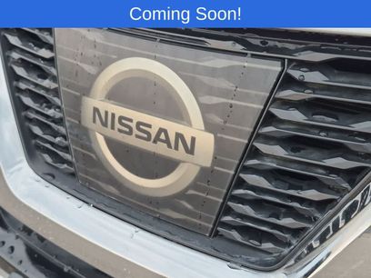 Used 2017 Nissan Rogue SL w/ SL Premium Package