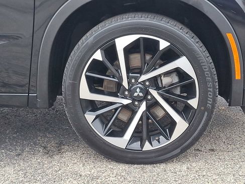 Used 2023 Mitsubishi Outlander SEL image 8