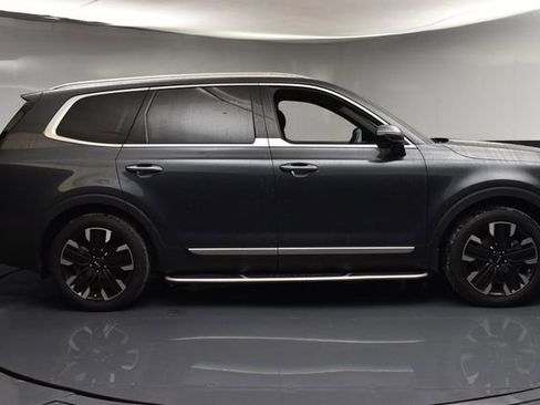 Certified 2024 Kia Telluride SX w/ Towing Package image 8