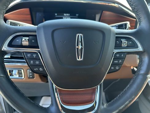 Used 2024 Lincoln Navigator Reserve image 36