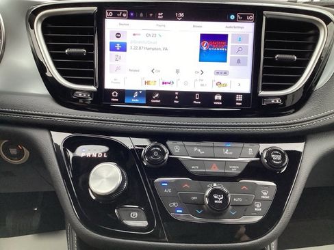 New 2026 Chrysler Pacifica Limited w/ S Appearance Package image 38