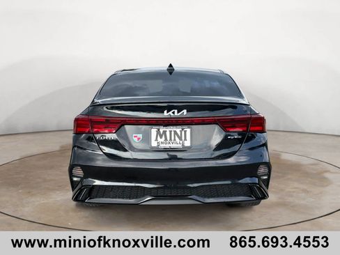 Used 2022 Kia Forte GT-Line w/ GT-Line Technology Package FWD image 4