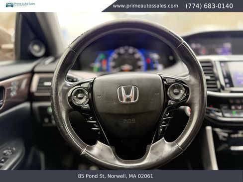 Used 2017 Honda Accord EX-L image 22