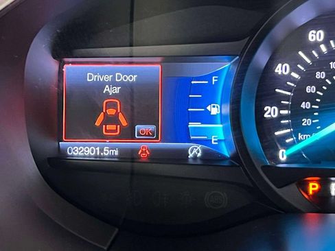Used 2020 Ford Edge Titanium FWD image 29