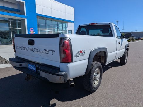Used 2004 Chevrolet Silverado 2500 W/T AWD/4WD image 22