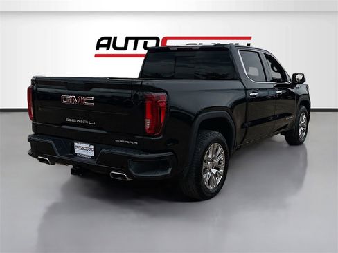 Used 2022 GMC Sierra 1500 Denali image 7