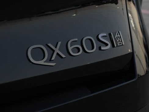 New 2026 INFINITI QX60 Sport image 19