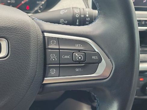 Used 2022 Jeep Compass Latitude w/ Convenience Group FWD image 27