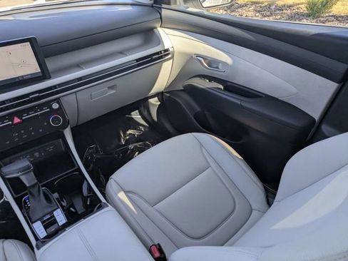Used 2025 Hyundai Tucson SEL image 18