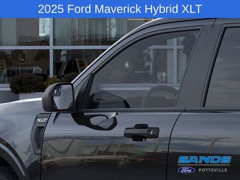 New 2025 Ford Maverick XLT w/ Equipment Group 301A image 21
