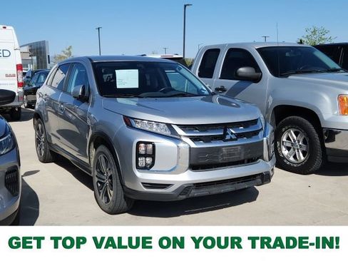 Used 2021 Mitsubishi Outlander Sport SE image 1