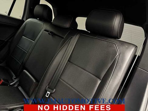 Used 2021 Volkswagen Tiguan SE R-Line image 16