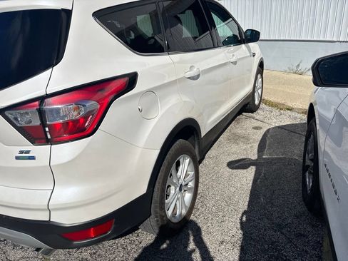 Used 2018 Ford Escape SE AWD/4WD image 6