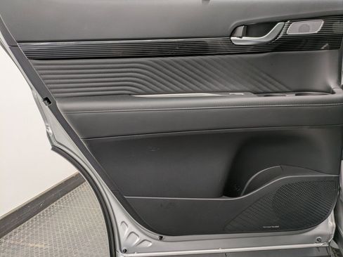 Used 2024 Hyundai Palisade Calligraphy image 21