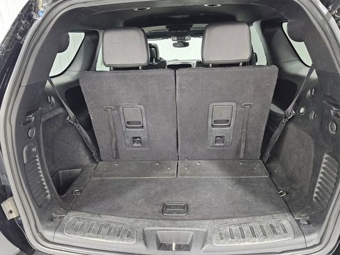 Used 2018 Dodge Durango R/T image 16