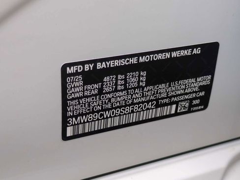 New 2025 BMW 330i xDrive Sedan w/ Premium Package image 37