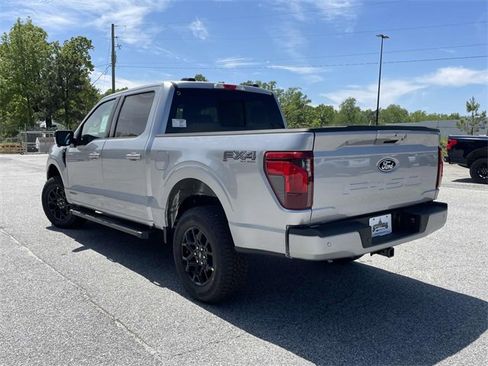 New 2025 Ford F150 XLT w/ Equipment Group 302A MID image 28